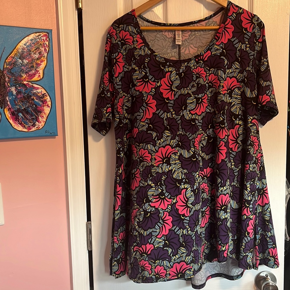 LuLaRoe Perfect T size L, pink and purple and blue